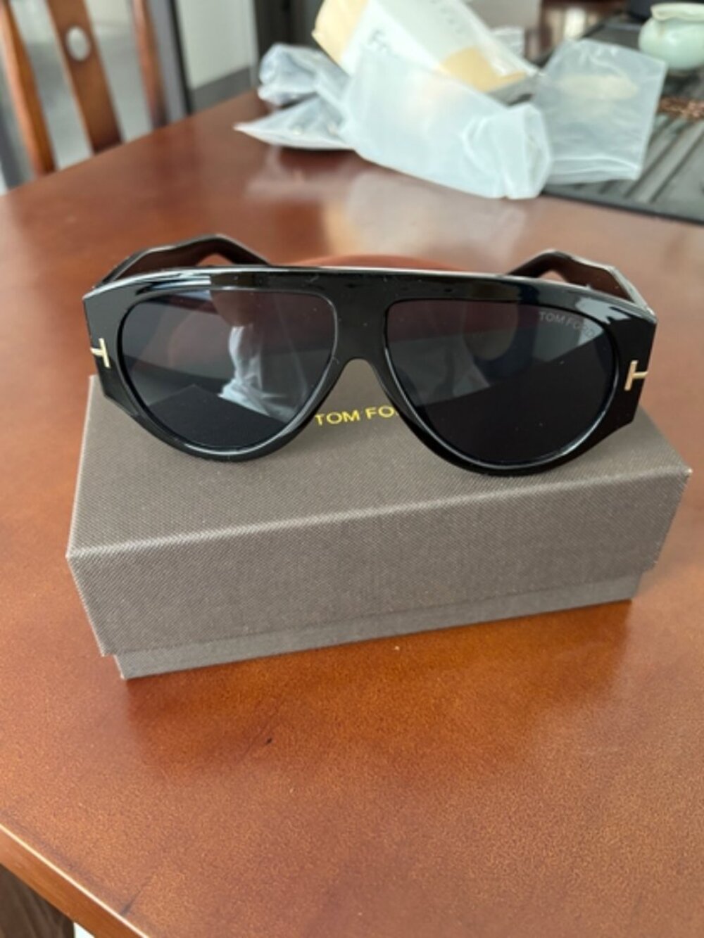 TOM FORD black sunglasses